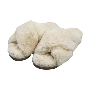 Zapatillas de felpa de piel sintética para mujer, chanclas cruzadas coloridas personalizadas de lujo, cómodas y a la moda, venta al por mayor - Product Image 5