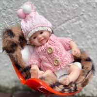 Muñeca de Silicona Suave de 6 Pulgadas, Muñeca de Moda de Cuerpo Completo, Muñeca de Dibujos Animados Realista, Miniatura de Recién Nacido, Juguete Educativo Suave para Niños
