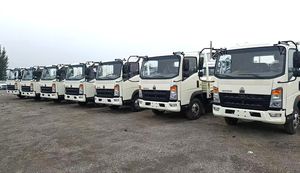 Camion de fret à plateau basculant Sinotruck Howo à transmission manuelle, entretien facile, pour un transport efficace de marchandises et de logistique - Product Image 2