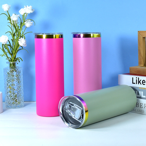 Bicchieri dritti placcati arcobaleno da 20 once isolati a doppia parete in acciaio inox Skinny Tumbler tazze all'ingrosso con coperchio e paglia - Product Image 6