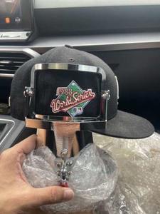 Los mejores nuevos accesorios eficientes para máquinas de bordar, dispositivos de bolsillo para puños de uso doméstico para varias máquinas de bordar para sombreros - Product Image 4