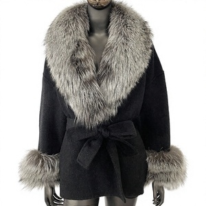 Manteau en laine pour femme, nouveau style luxe léger avec col en fourrure de renard, coupe courte haut de gamme avec ceinture <span class=keywords><strong>à</strong></span> nouer, manteau en laine chaud pour l'hiver, vente en gros - Product Image 6