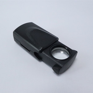 Kaca Pembesar Perhiasan Mini LED Daya Tinggi Portabel Plastik Tarik Keluar MG21008 20X - Product Image 3