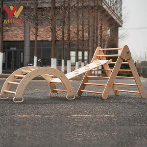 สนามเด็กเล่นในร่มแบบพับได้ ทำจากไฟเบอร์กลาสและเหล็ก พร้อมสามเหลี่ยมปีกล์เลอร์ไม้สำหรับเด็ก  สามเหลี่ยมปีนป่ายสำหรับเด็กเล็ก - Product Image 1