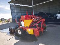 Planteuse multifonctionnelle 5 rangs pour bourgeons d'ail, machine tout-en-un pour semis, paillage, pulvérisation et irrigation goutte à goutte