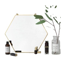 Miroir hexagonal en laiton doré de forme géométrique minimaliste nordique Miroir de console de salle de bain Miroir de maquillage