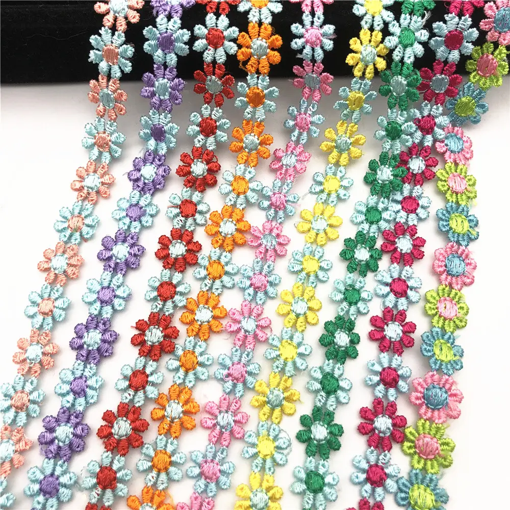 Kleine bunte Polyester Stickerei Venedig Flower Lace Trim Kleid Dekor Nähen Handwerk für Spielzeug und Kinder