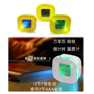 YHX-511 Electronic Desk Clock With Led Display Color Changing Square Shape For Home Office Use - Product Image 1