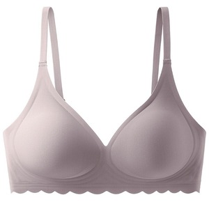 ODM Nouveau Vente en Gros de soutien-gorge pour femmes col en V soutien-gorge mince invisible soutien souple Push up rembourré sans fil Bralette - Product Image 5