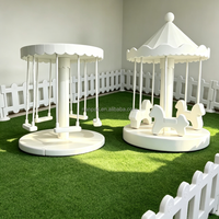 Manège de luxe souple et rotatif pour enfants, équipement de jeu intérieur mécanique pour centres commerciaux, écoles maternelles et locations de fêtes