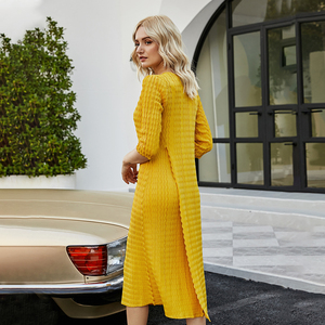 Jupe plissée Sexy pour femmes européennes et américaines, coupe ajustée, élégante, <span class=keywords><strong>Body</strong></span> à manches longues en relief, robe pour femmes, 2023 - Product Image 2