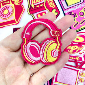 Parche Vintage de música <span class=keywords><strong>y</strong></span> entretenimiento, Boombox Retro, Cassette, Arcade, Gameboy <span class=keywords><strong>y</strong></span> diseños de TV para ropa <span class=keywords><strong>y</strong></span> accesorios DIY - Product Image 3