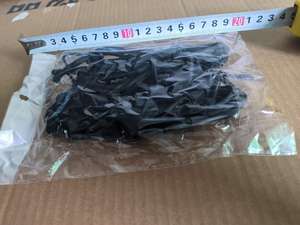 ตาข่ายยางยืดอเนกประสงค์สีดำสำหรับมอเตอร์ไซค์ ขนาด 40x40 ซม. เชือกยางยืดสำหรับยึดสัมภาระ ตาข่ายสำหรับยึดหมวกกันน็อค - Product Image 6