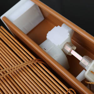 مصنع بيع بالجملة حجم مخصص مكونات الستائر البلاستيكية والنوافذ - Product Image 6