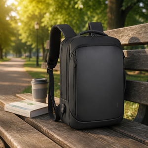 Sac à dos pour ordinateur portable personnalisé, grande capacité, pour homme, idéal pour les voyages et l'école - Product Image 1