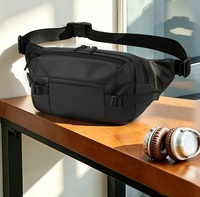 Sac banane multifonctionnel imperméable pour homme avec logo personnalisé, idéal pour le cyclisme, les voyages et les activités sportives en extérieur
