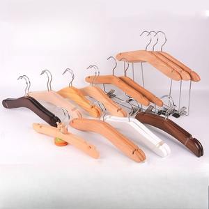 Colgador <span class=keywords><strong>de</strong></span> ropa para niños Tienda <span class=keywords><strong>de</strong></span> ropa Colgador <span class=keywords><strong>de</strong></span> ropa antideslizante <span class=keywords><strong>de</strong></span> <span class=keywords><strong>madera</strong></span> <span class=keywords><strong>de</strong></span> color <span class=keywords><strong>madera</strong></span> original - Product Image 1