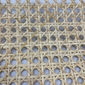 ม้วนอ้อยสานหวายลายตาราง | หวายสีเหลืองในเวียดนามจำนวนมากสำหรับโซฟาเก้าอี้บาร์กลางแจ้งและการออกแบบเฟอร์นิเจอร์สวน - Product Image 1