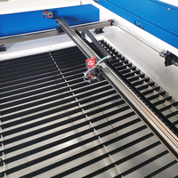 Machine de découpe laser CO2 haute performance 150W LM-1390-XH pour l'industrie du textile, du cuir et de l'artisanat, gravure et découpe rapides, OEM