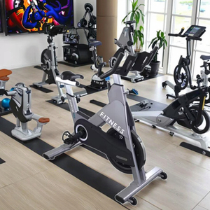 Vélo <span class=keywords><strong>de</strong></span> spinning d'intérieur <span class=keywords><strong>de</strong></span> haute qualité pour l'exercice cardio et la <span class=keywords><strong>perte</strong></span> <span class=keywords><strong>de</strong></span> <span class=keywords><strong>poids</strong></span> – Équipement <span class=keywords><strong>de</strong></span> fitness pour salle <span class=keywords><strong>de</strong></span> sport - Product Image 4