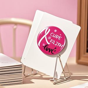 <span class=keywords><strong>Badges</strong></span> personnalisés à boutons en fer blanc avec ruban rose Cadeaux de sensibilisation au cancer du sein Épinglette Boutons ronds Décorations d'événements caritatifs