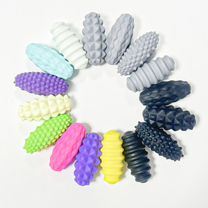 Vente en gros de jouets sensoriels pour enfants à aspiration magnétique, en silicone souple texturé, anti-stress - Product Image 3