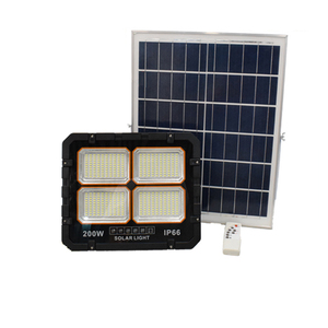 Đèn lũ năng lượng mặt trời Điều khiển từ xa 100W 200W 300W 500W Sân vận động Đường hầm IP66 Đèn lũ năng lượng mặt trời - Product Image 1
