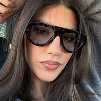 Lunettes de soleil unisexes UNOC Y2K Punk ovales léopard noir 2025 – Nouveauté, grande monture vintage, dessus plat, protection UV complète, monture intégrale, style rétro