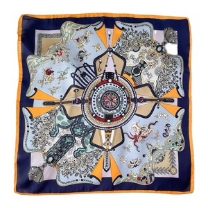 Petite écharpe carrée de luxe à motif de chaîne 70x70 <span class=keywords><strong>cm</strong></span>, écharpe soyeuse, nouvelle écharpe de châle de décoration de tourisme de printemps et d'été pour femmes - Product Image 1