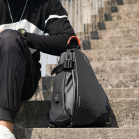 TANGCOOL Sac à bandoulière pour homme avec chargement USB, antivol, résistant à l'eau, sac à dos Oxford pour tablette de 9,7 pouces