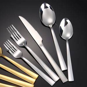 Vajilla de lujo Espejo Pulido Cubiertos Utensilios de oro Acero inoxidable Cuadrado Mango grueso Juego de cubiertos - Product Image 3