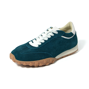 Service de développement de moules pour chaussures décontractées professionnelles pour femmes, conception personnalisée de baskets en cuir pour femmes, production en petites séries - Product Image 1