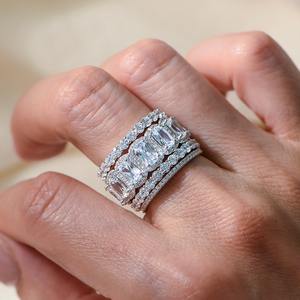 Anillo de Plata de Ley 925 de Lujo para Mujer y Hombre, con Circonita Cúbica de Corte Esmeralda 5A, Antideslustre, para Fiesta, Promesa, Aniversario, Boda, Joyería Fina - Product Image 1