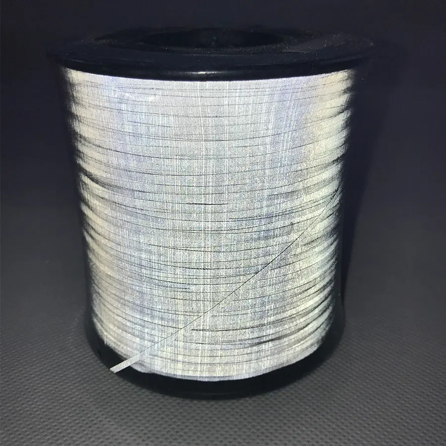 暗闇で光る卸売高視認性シルバー100% ポリエステル両面反射糸糸糸無料サンプルで縫うため