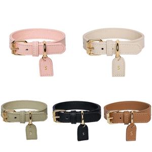 Individuell Anpassbares Schwarzes Designer-Hundehalsband aus Wasserdichtem, Veganem Luxus-Leder mit Metallschnalle für Welpen und mittelgroße Hunde, inklusive Anhänger - Product Image 2