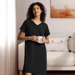 Camisón para mujer de manga corta con cuello en V, vestido de dormir de tela gofrada con bolsillos, ropa de dormir informal de verano, ajuste suave y cómodo - Product Image 5