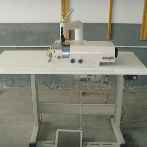Machine à coudre pour le sciage et le finissage des semelles et garnitures en cuir 801, réglable de 4 à 50 mm - Product Image 3