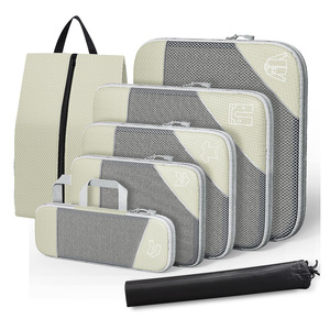 Kit de bolsas de equipaje de viaje impermeables modernas con cubos de embalaje con cremallera, organizador de ropa, letra impresa personalizada o estilo de patrón - Product Image 1