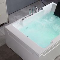 Bain à remous autoportant économique, baignoire acrylique à jets avec éclairage coloré, robinet et entrée cascade pour maison et hôtel