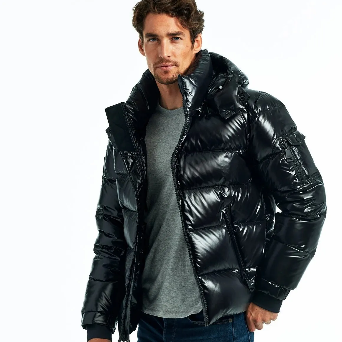 Invierno al aire libre cálido con capucha hombres logotipo personalizado abajo abrigos moda logotipo personalizado tallas grandes hombres chaquetas de cuero acolchado