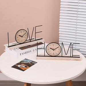 Horloge à lettres Master Gu Home, base en bois, cadre en métal, décoration de bureau pour salon, chambre à coucher, bureau - Product Image 2