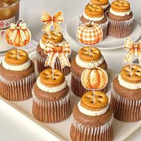 Décorations de cupcakes en forme de citrouille, pics à cupcakes avec nœuds, petites citrouilles pour la fête prénatale, décoration pour Thanksgiving, fête d'anniversaire ou fête prénatale d'automne