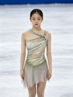 Robe de patinage artistique à dégradé gris doré clair, asymétrique à une épaule, avec découpes, dos ouvert, ornée de paillettes et de strass, pour filles et femmes