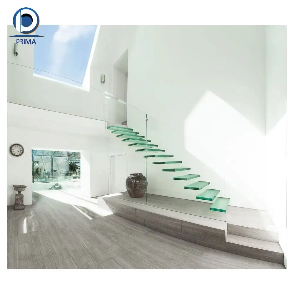 Garde-corps en verre de lumière Led bien conçu pour escalier poteau bon prix escalier de luxe goutte de pluie laiton cristal verre escalier
