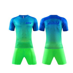 Fabricación de fútbol Jersey juego ajuste seco uniforme de fútbol traje hecho en Pakistán - Product Image 5