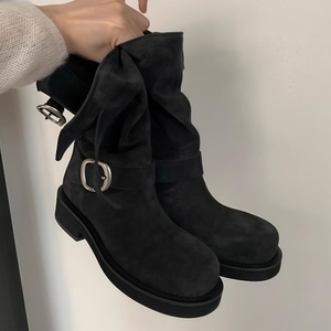 Bottines Chelsea en daim avec logo de marque personnalisé, style féminin, design rétro, bout rond, bottes de chevalier style plateforme avec semelle épaisse. - Product Image 4