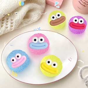 Juguete Blandito de Maltosa con Forma de Salchicha, Muñeco de Peluche para Apretar, Juguete Sensorial Antiestrés de Rebote Lento para Niños y Adultos - Product Image 1