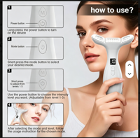 Appareil portable de lifting du visage et du cou en forme de V avec écran LCD rouge et bleu pour l'élimination du double menton, la réduction des rides et l'anti-âge