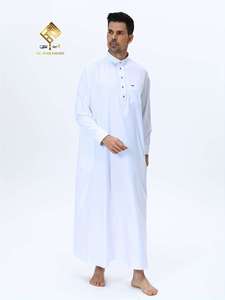 Qamis arabe élégant pour homme – Robe de prière douce et respirante à manches longues, lavable en machine, polyvalente toutes saisons, excellente idée pour cette année - Product Image 1
