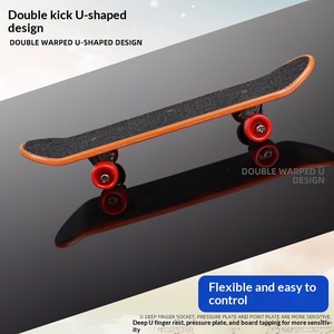 Mini-skateboards de table créatifs et professionnels, petits et abordables, pour fêtes, cadeaux et jouets. - Product Image 2